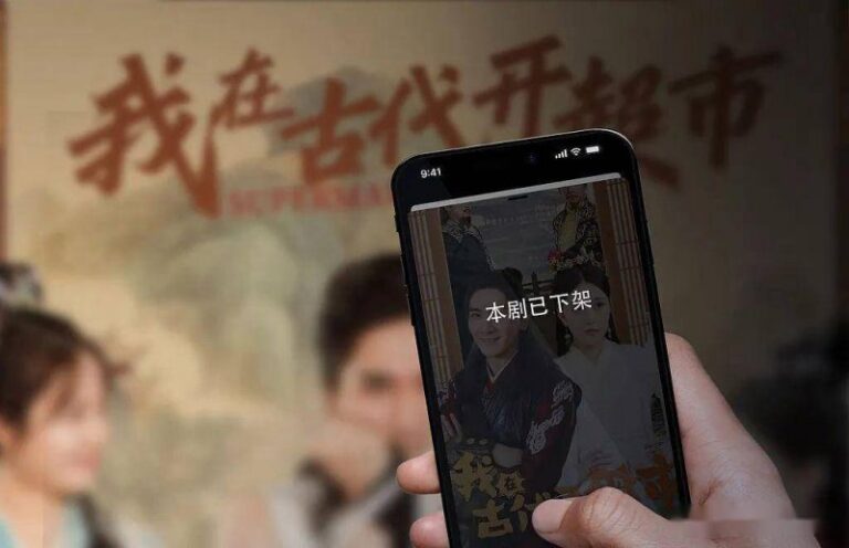 黔西南民族职业技术学院举办“樱香墨韵·加油绽放”2025年樱花游园会暨艺术展演周活动